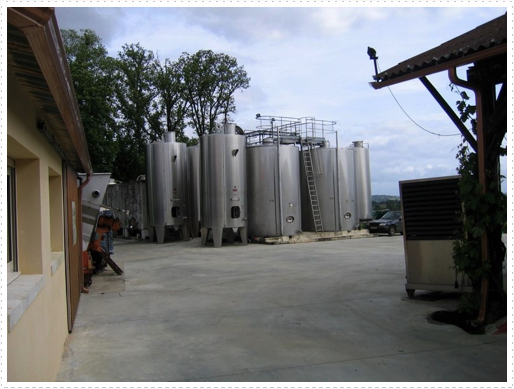 Wine vats of Chiroulet Wine vats of Chiroulet