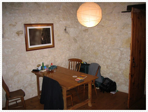 Dining room table in cottage La Mason Petit Dining room table in cottage La Mason Petit