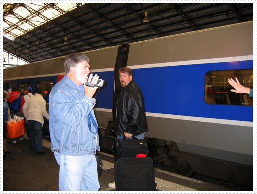 Scott getting ready to board train in Agen, France Scott getting ready to board train in Agen, France