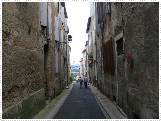 Side street in Lectoure, France Side street in Lectoure, France