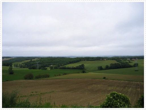 Country side on way from Agen, France to Nerac, France Country side on way from Agen, France to Nerac, France