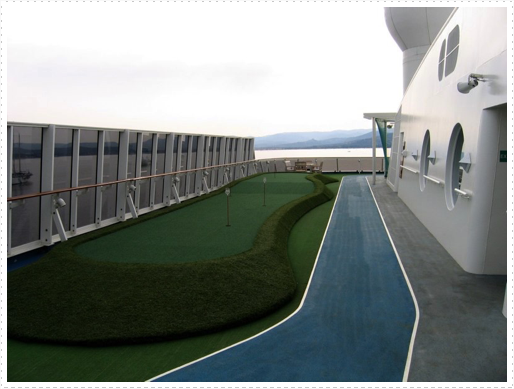 Putting green on The World cruise ship Putting green on The World cruise ship